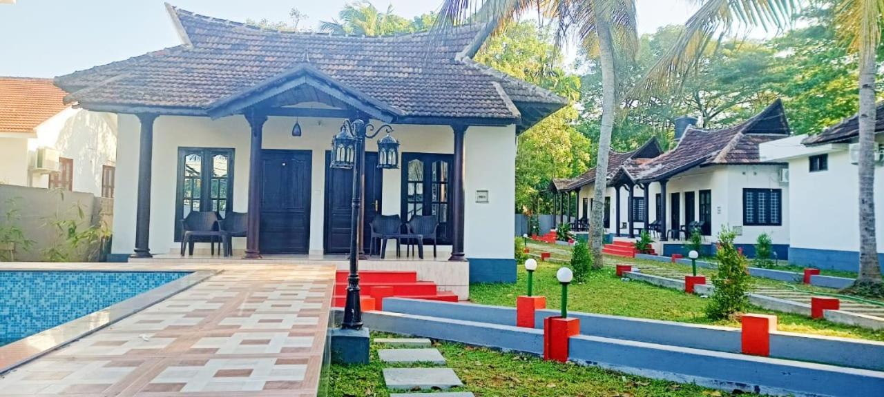 Winterfeel Venice Resort Alappuzha ภายนอก รูปภาพ